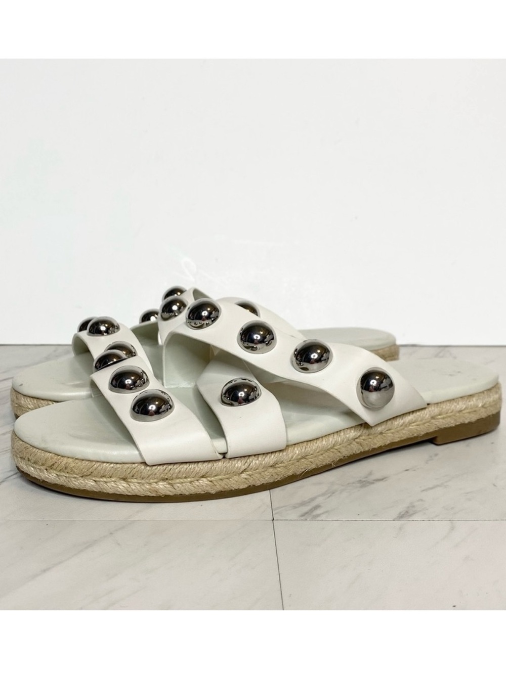 New! Marc Fisher Prisca Ball Studded Sandal 8M
